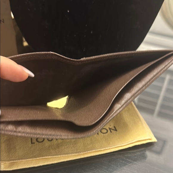 Louis Vuitton Damier Ebene Florin Wallet - Picture 10 of 11